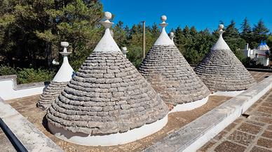 Villa unifamiliare con trulli in Martina Franca