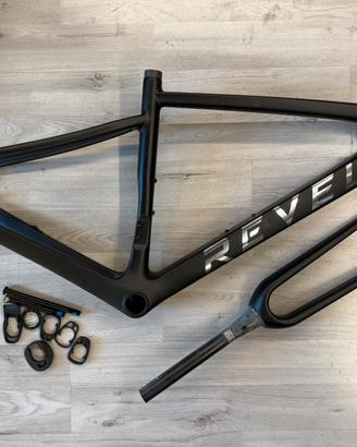 Telaio gravel/ciclocross in carbonio Revel gravel