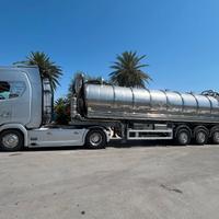 TRATTORE SCANIA S650 + SEM.RIMORCHIO CISTERNA SPUR