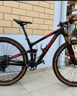 Trek Top Fuel 9.9 RSL - SRAM Eagle XX1