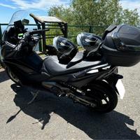 Kymco AK 550 , condizioni perfette