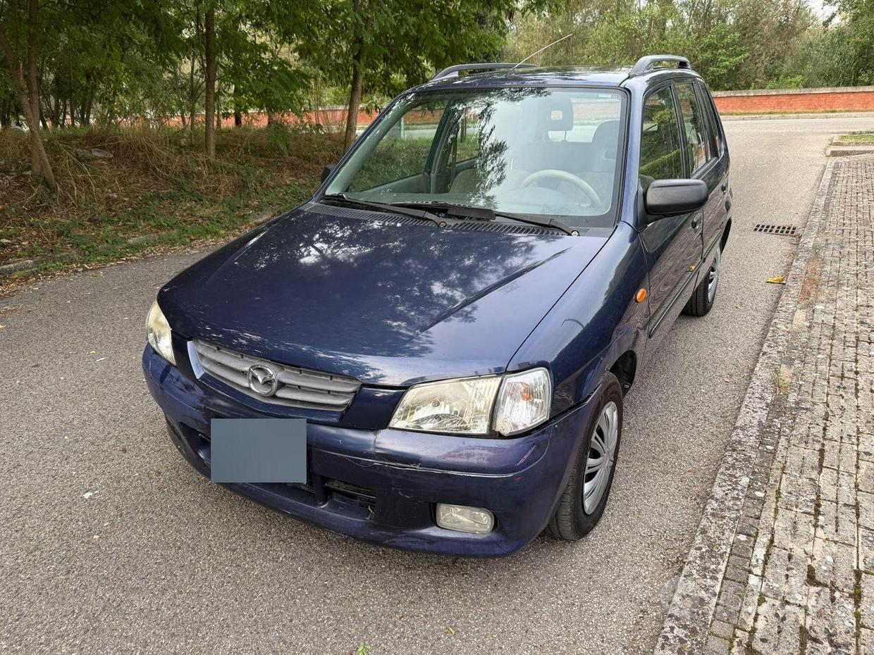 Mazda Demio benzina con aria condizionata Perfetta