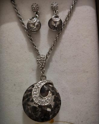 Collana e orecchini Senso di Donna