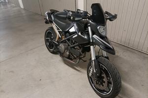 Ducati hypermotard 796