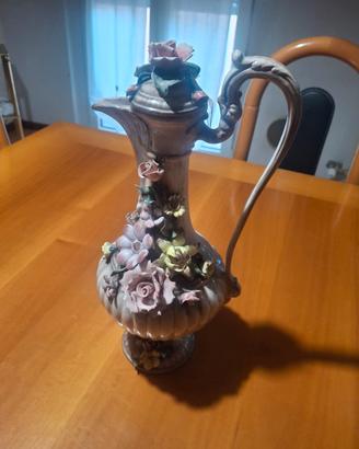 Caraffa o brocca ornamentale vintage
