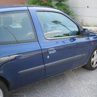 Renault clio ricambi