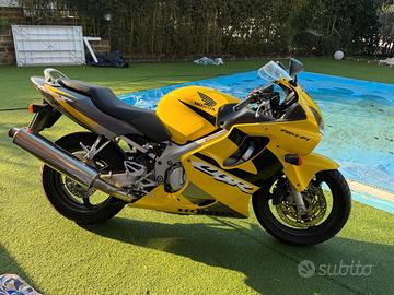 Honda CBR 600 del 2001