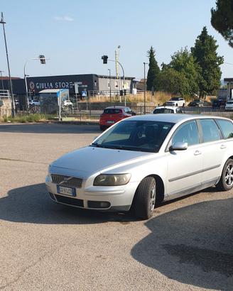VOLVO V50 2.0 TD