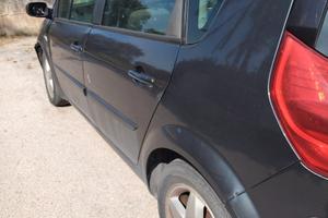 RENAULT Scénic 3ª serie - 2008