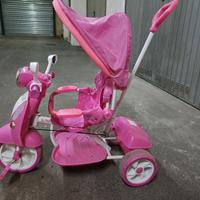 Triciclo con luci e suoni
