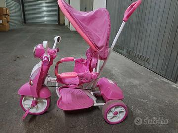 Triciclo con luci e suoni