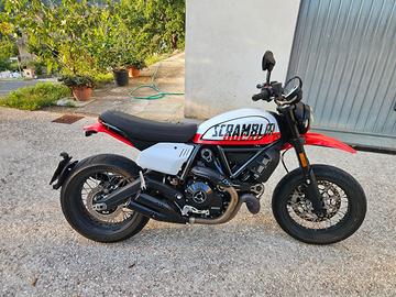 Ducati Scrambler 800 Urban Motard 2022