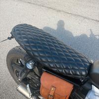 Sella per triumph street twin 900
