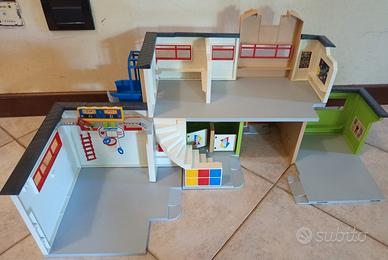 scuola e palestra playmobil 