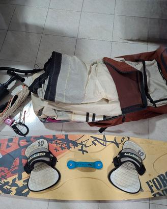 tavola kitesurf con vela e barra