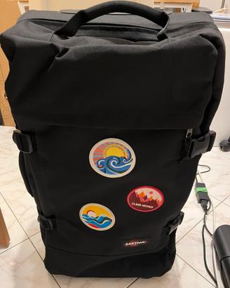 EASTPAK TRANVERZ M