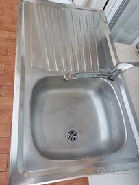 Lavello incasso una vasca