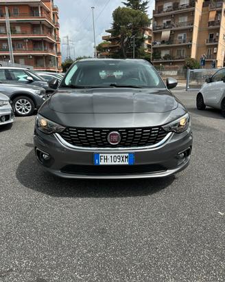 Fiat Tipo 1.4 Lounge