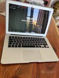 macbook air 8gb 2018
