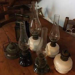 Vecchie lampade a petrolio