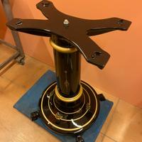 Piedistallo restaurato nero per affettatrice