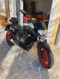 yamaha mt-07 ice fluo 2019