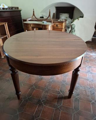 Antico Tavolo tondo in legno massello