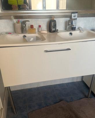 Lavandino doppio bagno