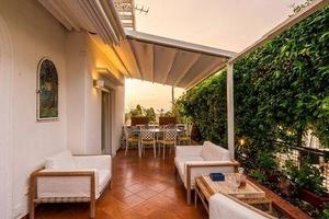 Appartamento di 100 m² con 3 locali a Capri