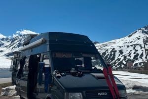 Camper IVECO Daily 35-10 2.5 Turbo