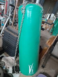 Sacco pugile, guantoni e fasce