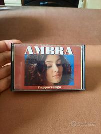 Ambra, "t'appartengo". Musicassetta 