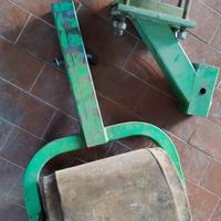 Rullo ruotino per regolazione di profondità