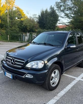 Mercedes-benz ML 270 turbodiesel cat CDI