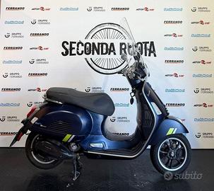 Vespa 300 GTS hpe Supertech