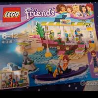 Lego friends 41315. Il surf shop di Heartlake