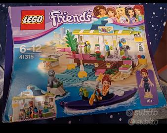 Lego friends 41315. Il surf shop di Heartlake