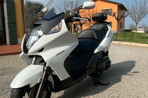 Honda Silver wing 400