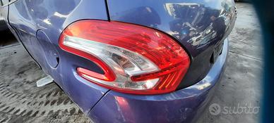 PEUGEOT 208 ANNO 2012 - STOP POSTERIORE SINISTRO