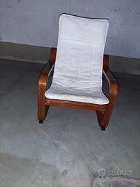 Poltrona ikea bianca e legno