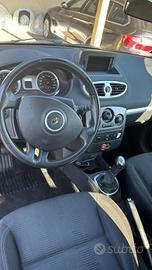Renault Clio 1.2 16V 5 porte Dynamique