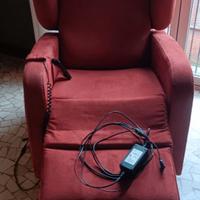 poltrona elettrica reclinabile testa e piedi