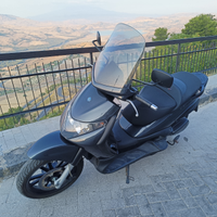 Piaggio Beverly 250