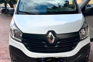 Furgone Renault tratic