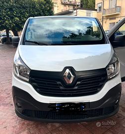 Furgone Renault tratic