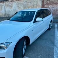 Bmw 318 sport  anno 2013