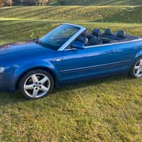 A4 cabrio Benzina