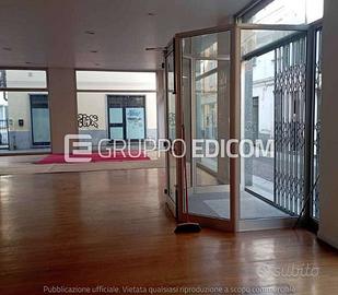 Locale, Voghera.