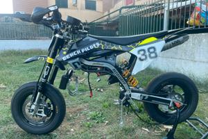 Pit bike pitom