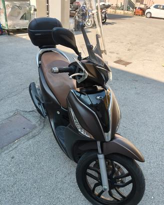 Kymco People S 150